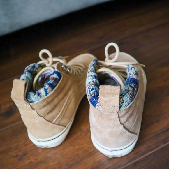 SOLD* Vans Tan All-Weather MTE High Top Sneakers - Picture 5 of 6